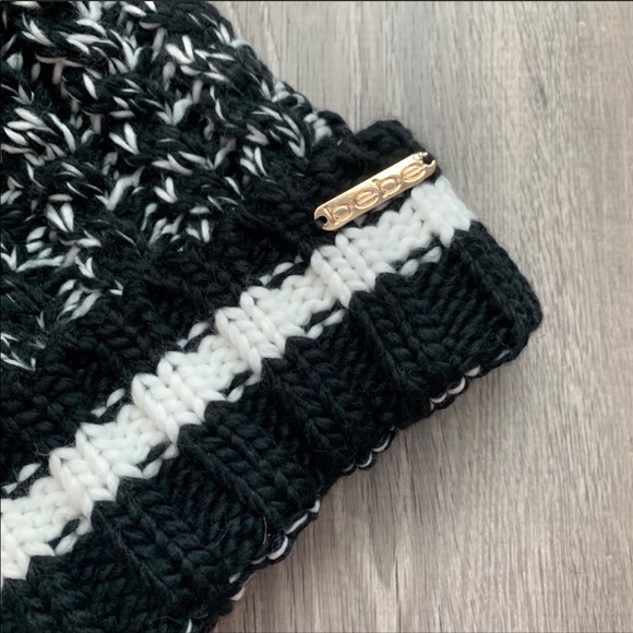 NWT Bebe Pom-Pom Hat and Gloves Set - Picture 3 of 5